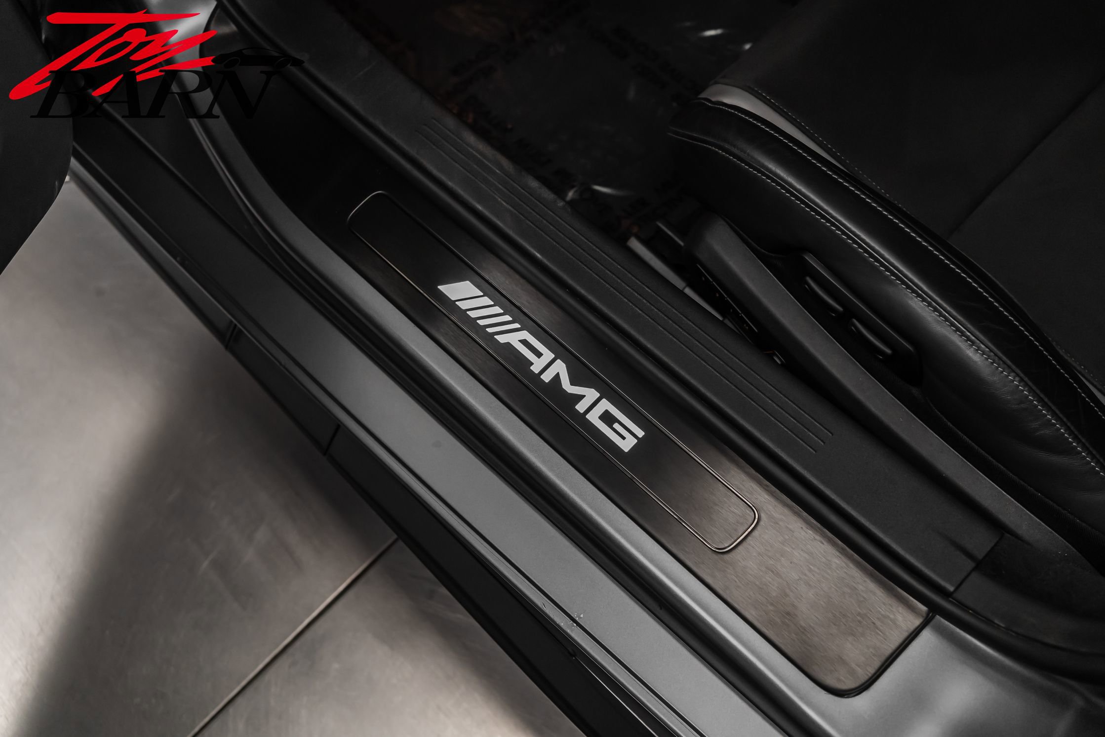 Used 2018 Mercedes-Benz AMG GT R image 24