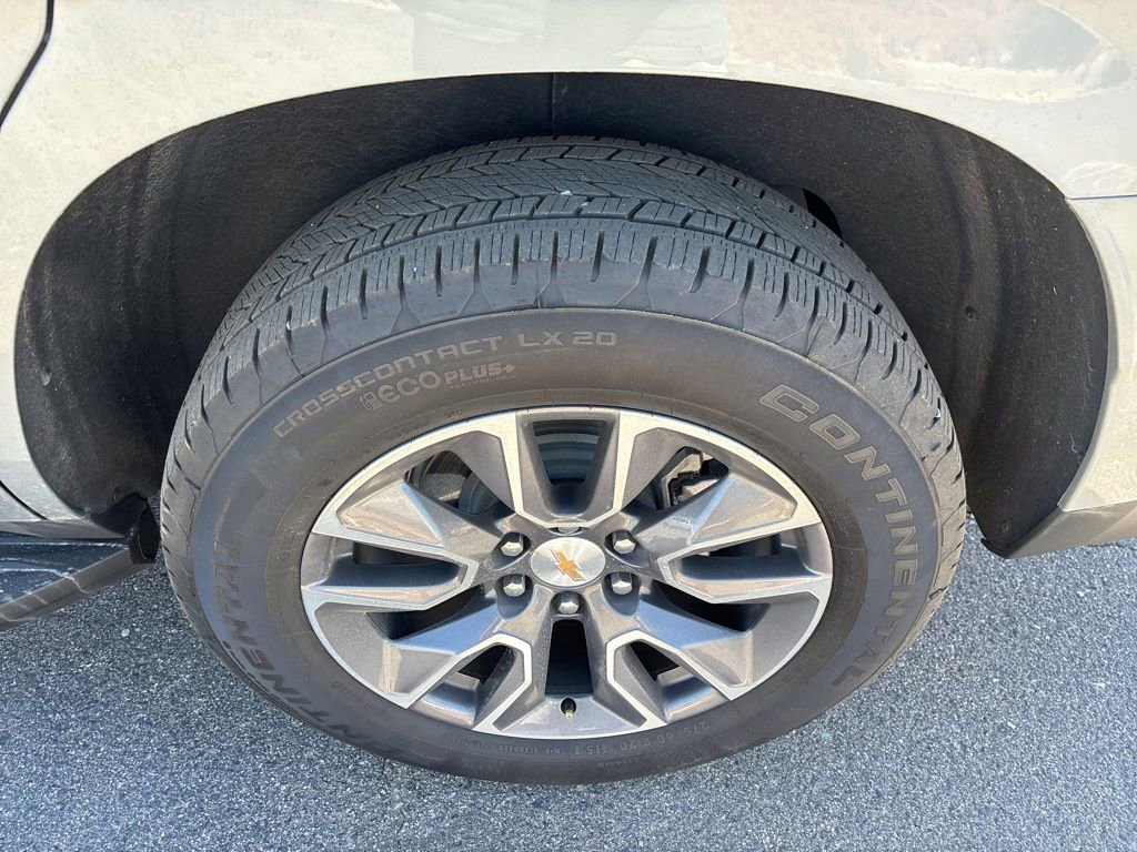 Used 2024 Chevrolet Tahoe LS AWD/4WD image 6