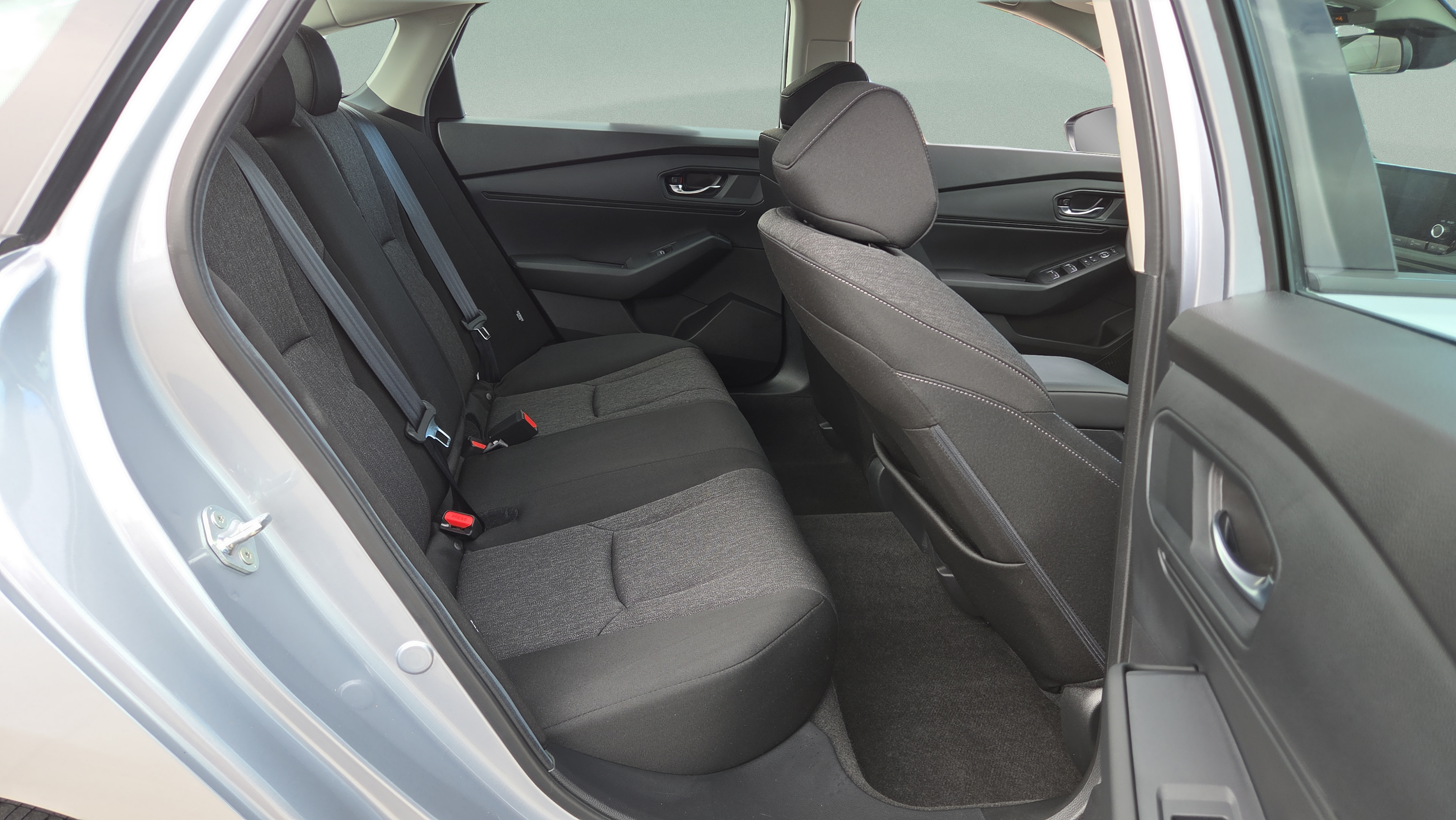 Used 2023 Honda Accord EX image 17