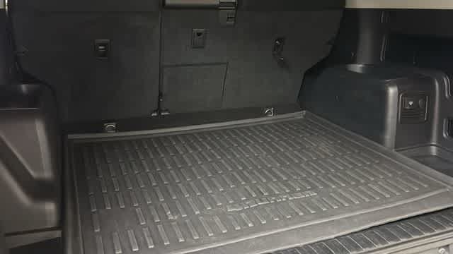 Used 2018 Toyota 4Runner SR5 RWD image 27