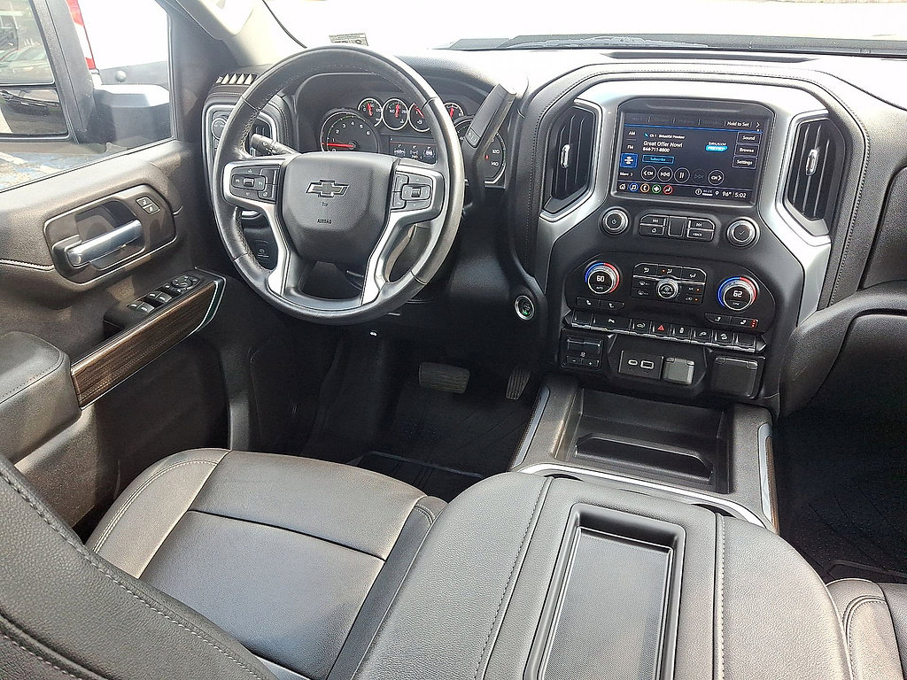 Used 2022 Chevrolet Silverado 2500 LT w/ Midnight Edition AWD/4WD image 15
