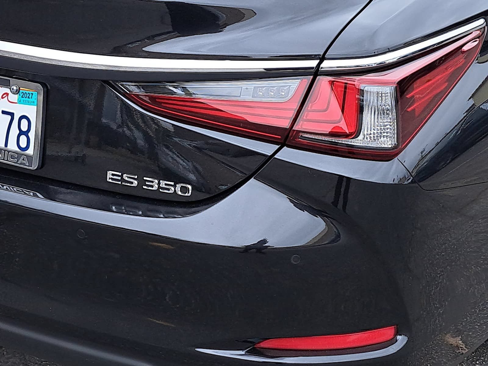 Used 2023 Lexus ES 350 w/ Premium Package FWD image 36