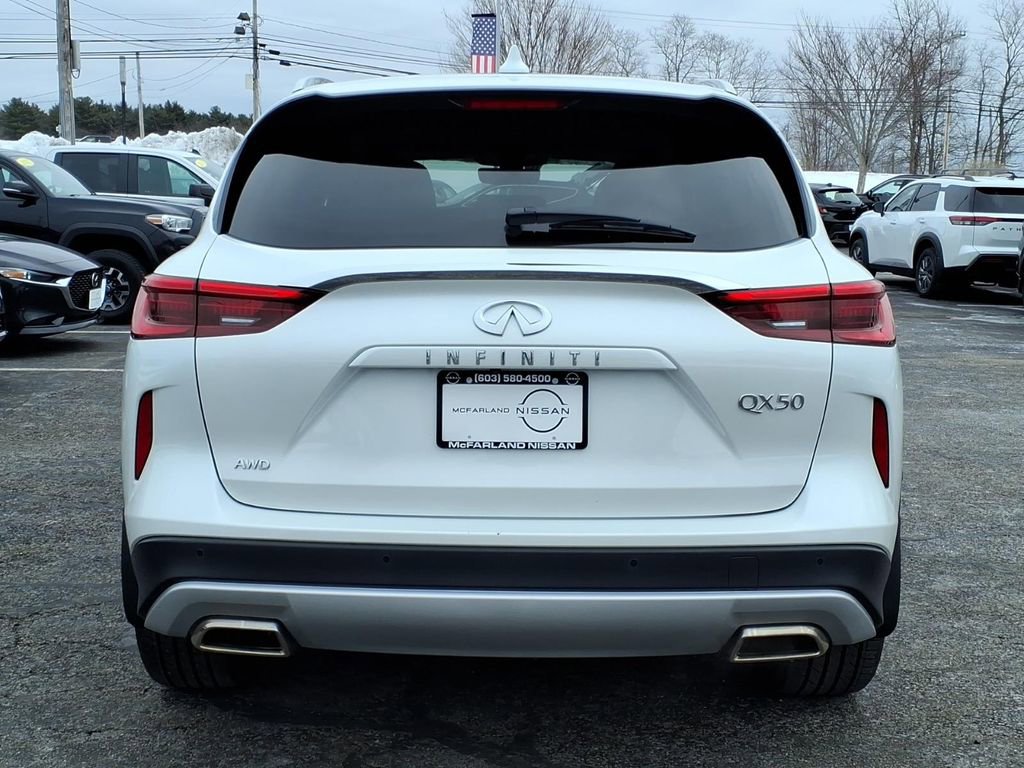 Used 2023 INFINITI QX50 Sensory image 30
