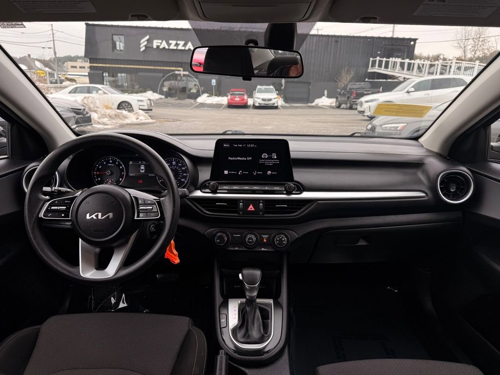Used 2023 Kia Forte LXS image 18