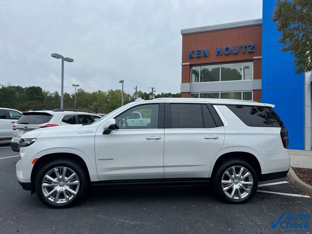 Used 2024 Chevrolet Tahoe High Country w/ Premium Package image 2