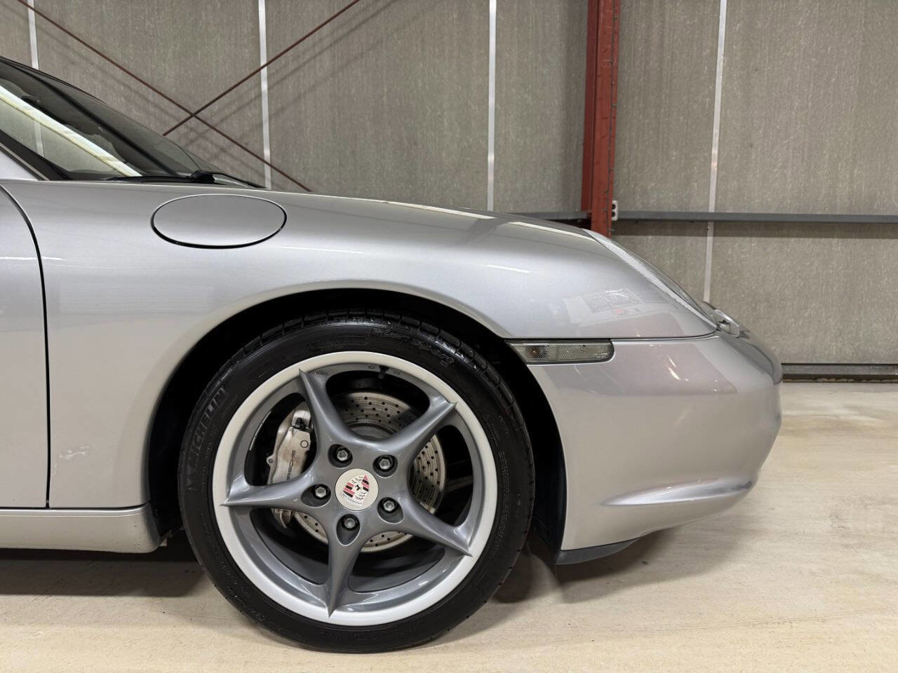 Used 2004 Porsche Boxster S image 39