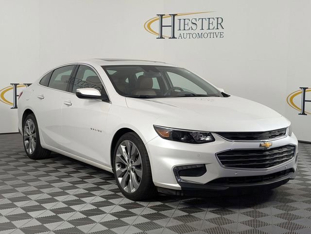 Used 2018 Chevrolet Malibu Premier w/ Premier Sun and Wheel Package FWD image 2