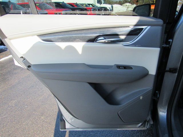 Certified 2024 Cadillac XT6 Premium Luxury w/ LPO, Floor Liner Package image 24