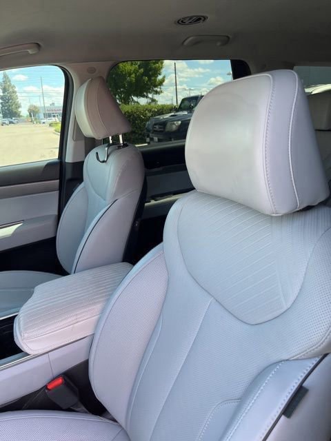 Used 2025 Hyundai Palisade SEL image 12