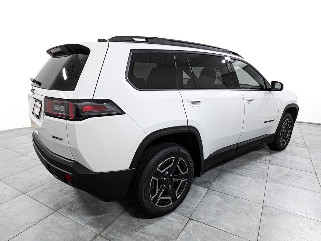 New 2026 Jeep Cherokee Laredo AWD/4WD image 7