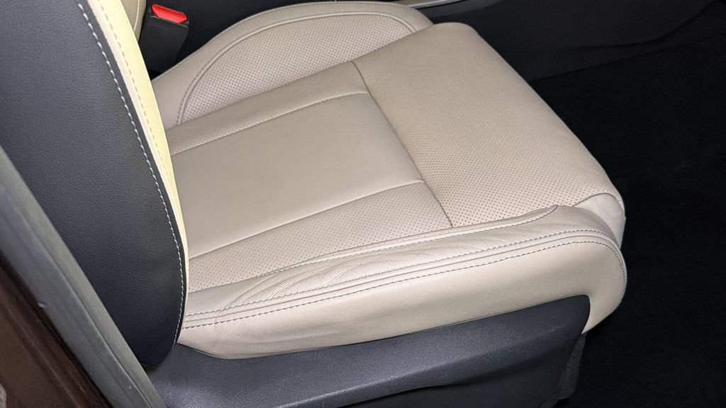Used 2019 Subaru Ascent Limited AWD/4WD image 11