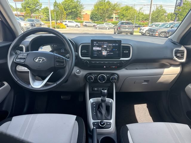 Certified 2026 Hyundai Venue SEL FWD image 12