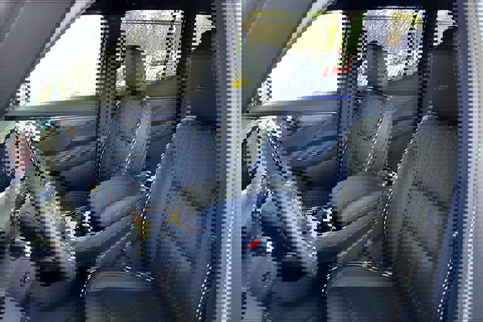 Used 2025 Buick Enclave Avenir w/ Super Cruise Package image 8