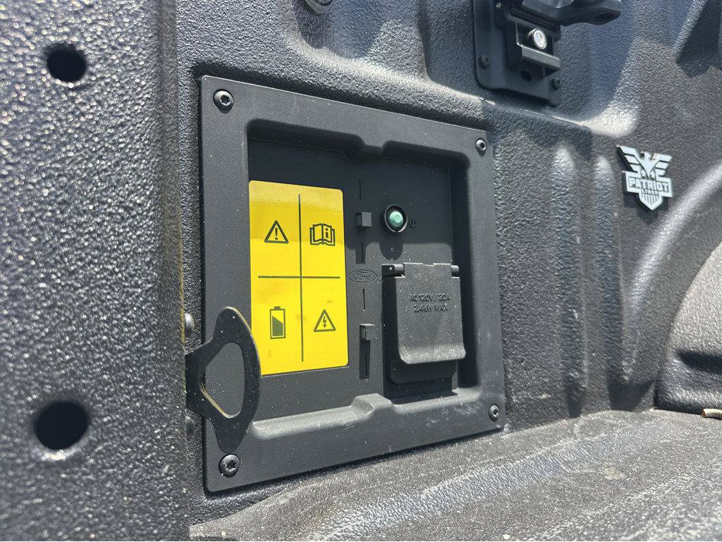 Used 2024 Ford F150 Lightning Flash AWD/4WD image 38