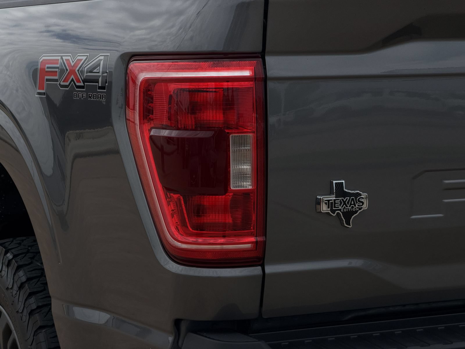 Used 2022 Ford F150 XLT w/ Equipment Group 302A High AWD/4WD image 12