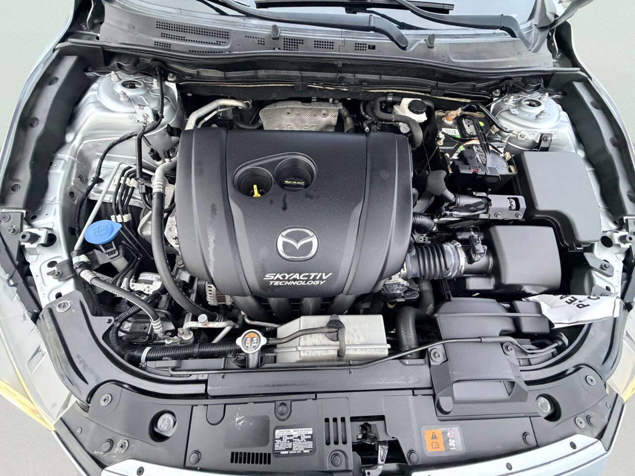 Used 2018 MAZDA MAZDA3 Touring FWD image 10
