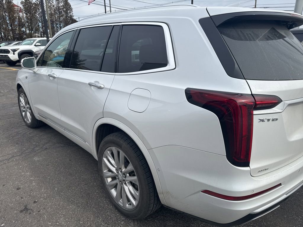 Used 2020 Cadillac XT6 Premium Luxury w/ Platinum Package image 8