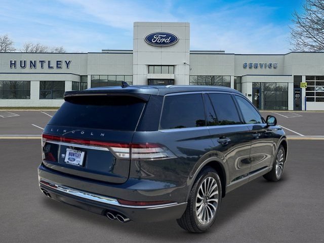 Used 2022 Lincoln Aviator Reserve w/ Elements Package Plus AWD/4WD image 4