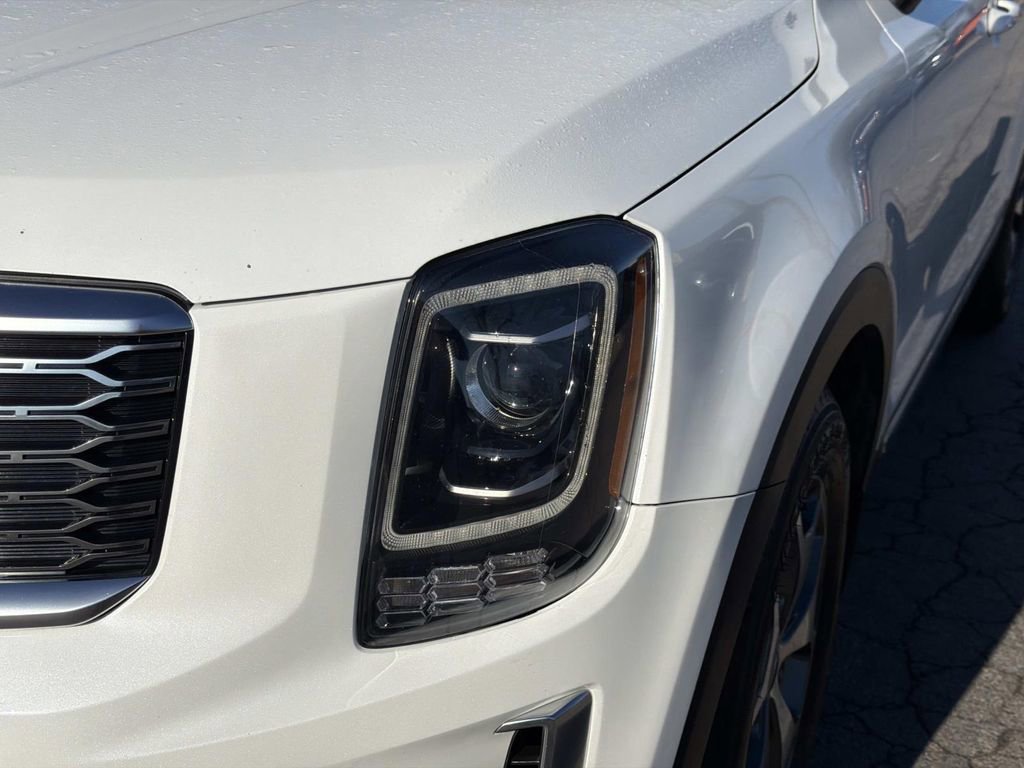 Used 2020 Kia Telluride EX image 10