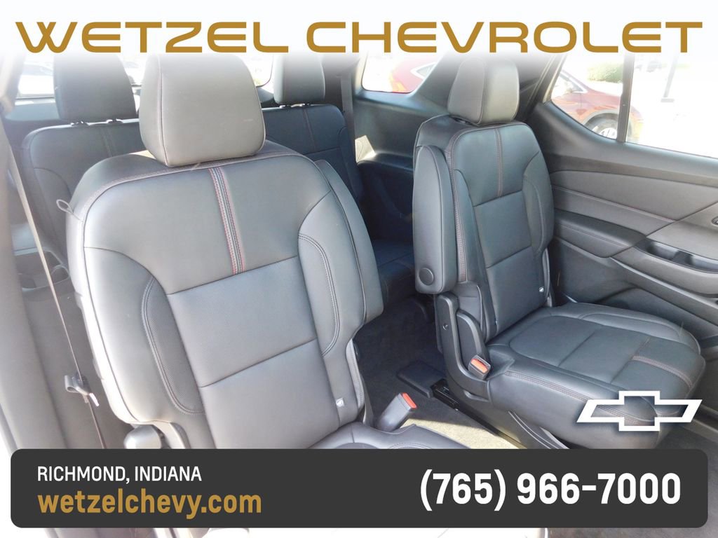 Used 2023 Chevrolet Traverse RS AWD/4WD image 23