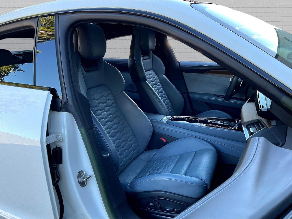 Used 2022 Audi e-tron GT Premium Plus AWD/4WD image 16