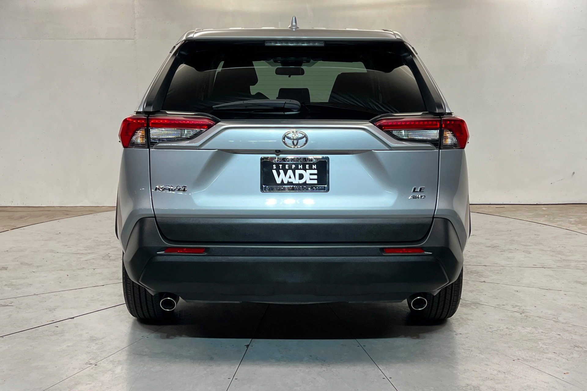 Certified 2024 Toyota RAV4 LE AWD/4WD image 5