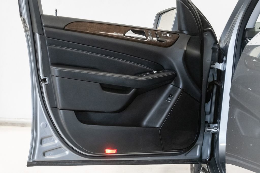 Used 2012 Mercedes-Benz ML 350 4MATIC image 8