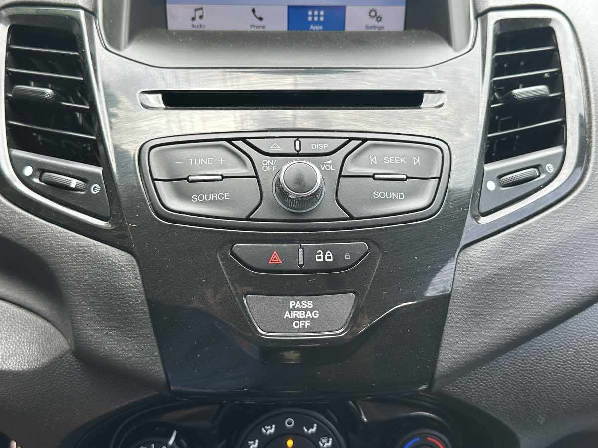 Used 2019 Ford Fiesta ST-Line FWD image 35