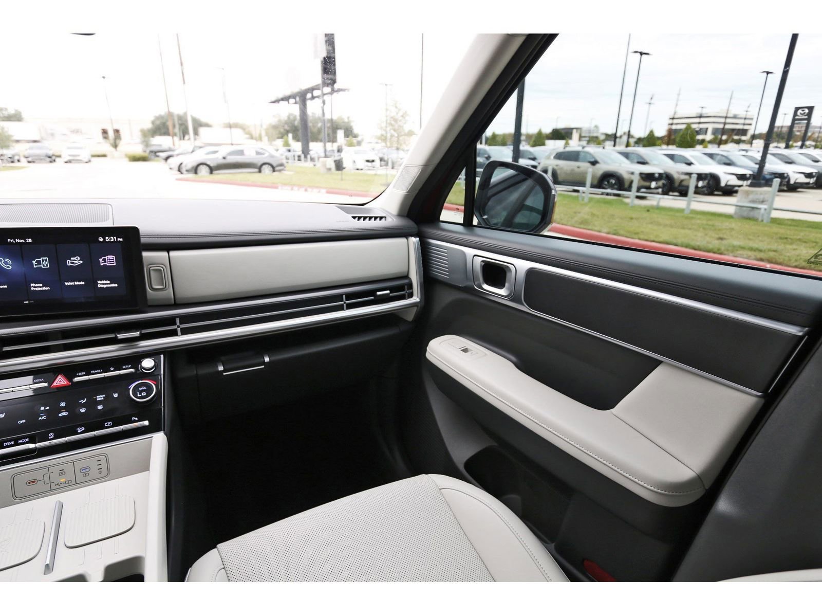 Used 2025 Hyundai Santa Fe SEL image 13