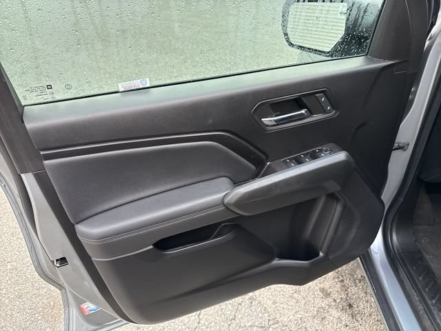 Used 2024 Chevrolet Colorado LT AWD/4WD image 13