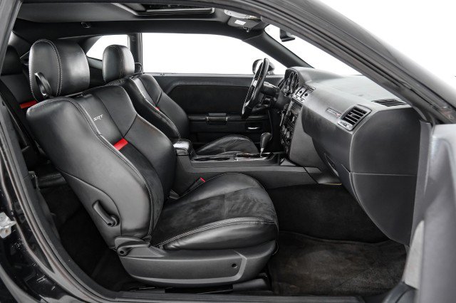 Used 2009 Dodge Challenger SRT8 w/ SRT Option Group II RWD image 30