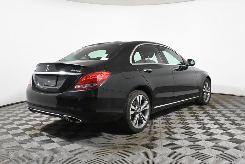 Used 2018 Mercedes-Benz C 300 4MATIC Sedan image 7