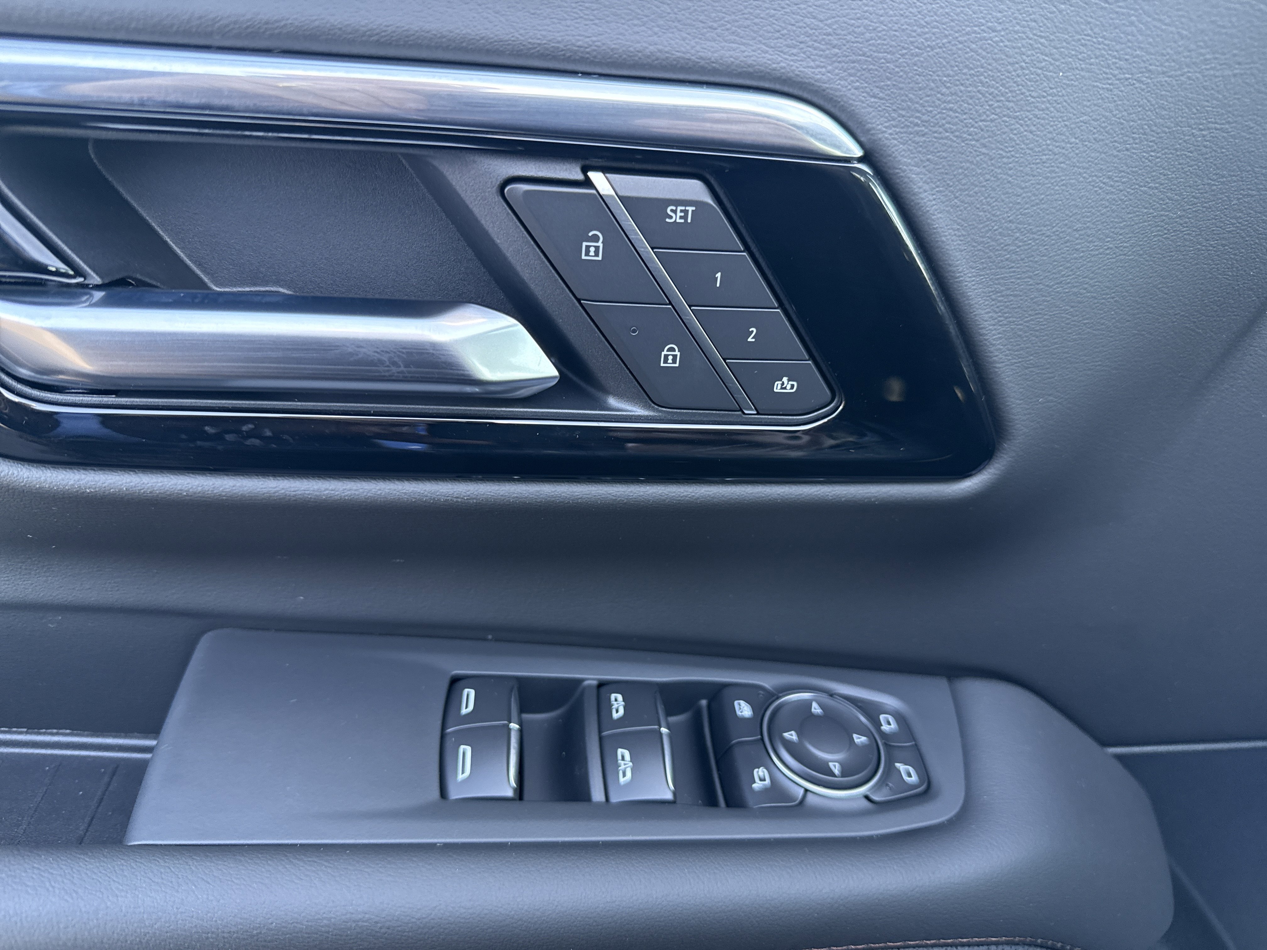 New 2026 Chevrolet Tahoe High Country w/ Sun And Tow Package image 11
