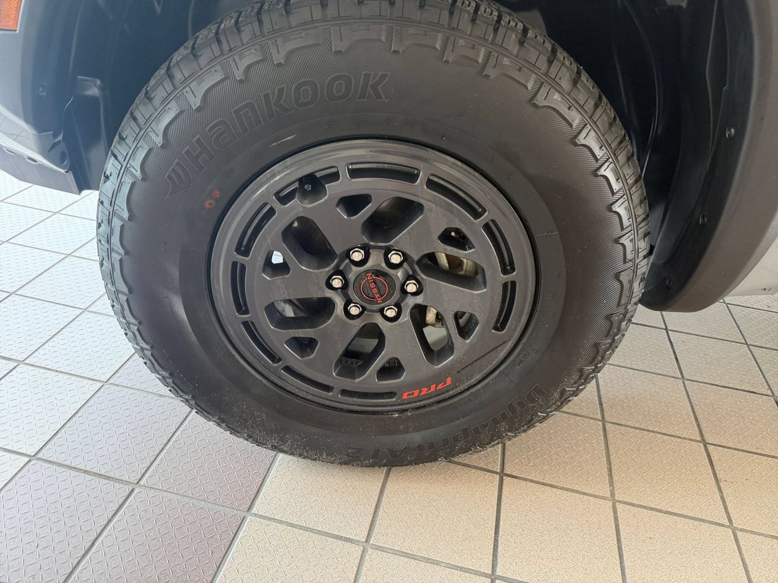 Used 2026 Nissan Frontier PRO-4X AWD/4WD image 24
