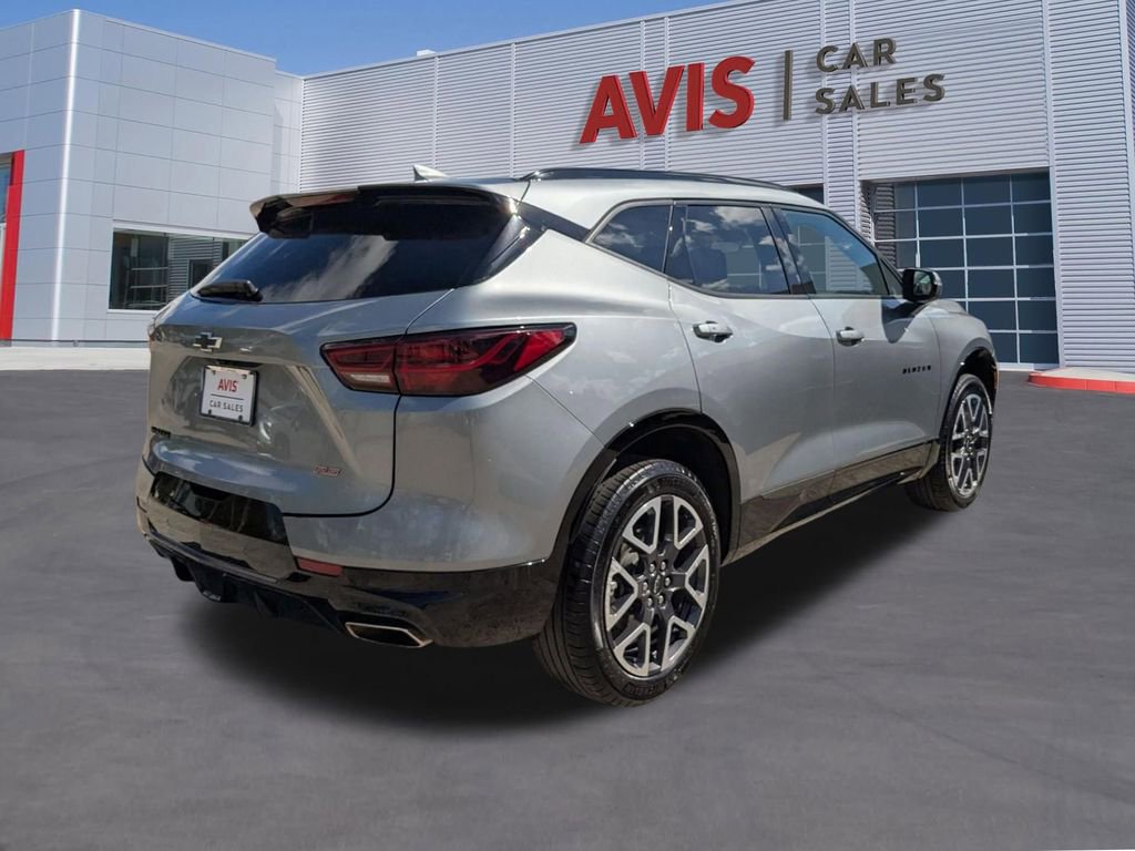 Used 2025 Chevrolet Blazer RS FWD image 6