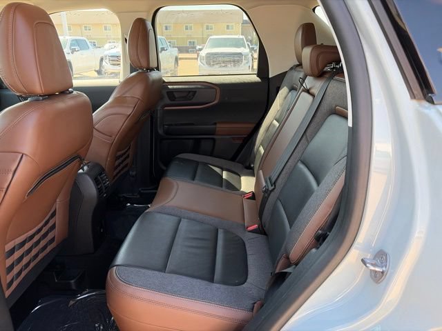 Used 2021 Ford Bronco Sport Outer Banks w/ Outer Banks Package AWD/4WD image 39