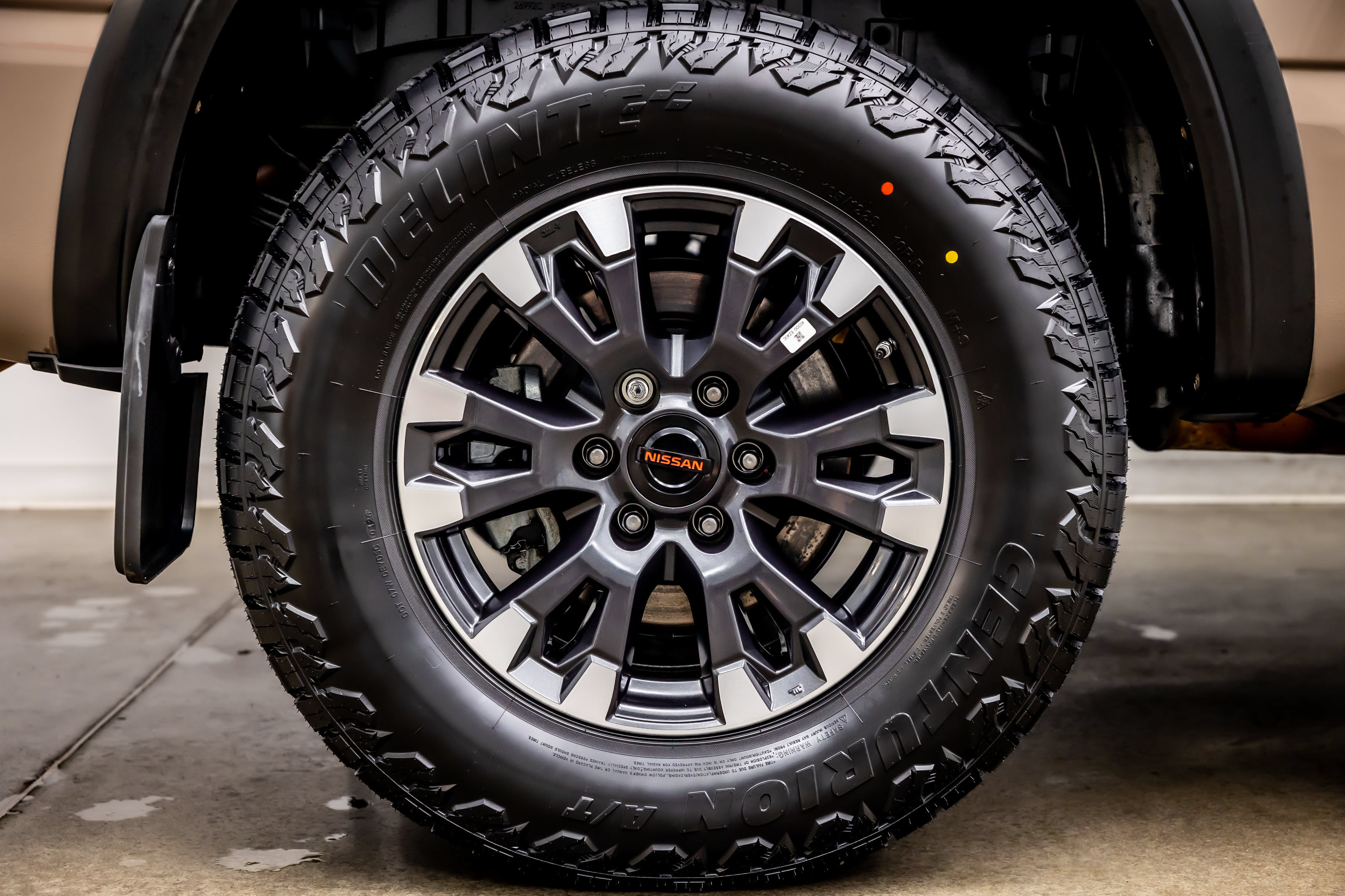 Used 2020 Nissan Titan PRO-4X w/ Pro-4x Convenience Package AWD/4WD image 38