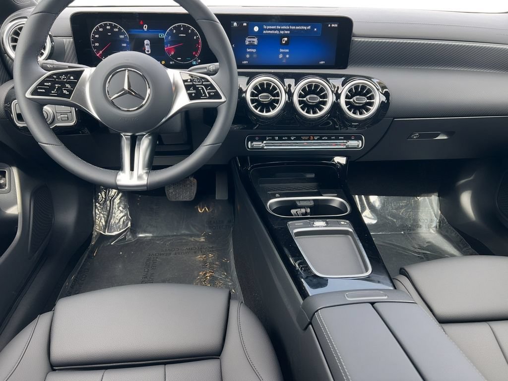 New 2025 Mercedes-Benz CLA 250 4MATIC image 5