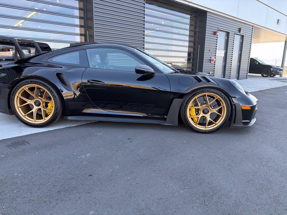 Used 2024 Porsche 911 GT3 RS w/ Weissach Package RWD image 7
