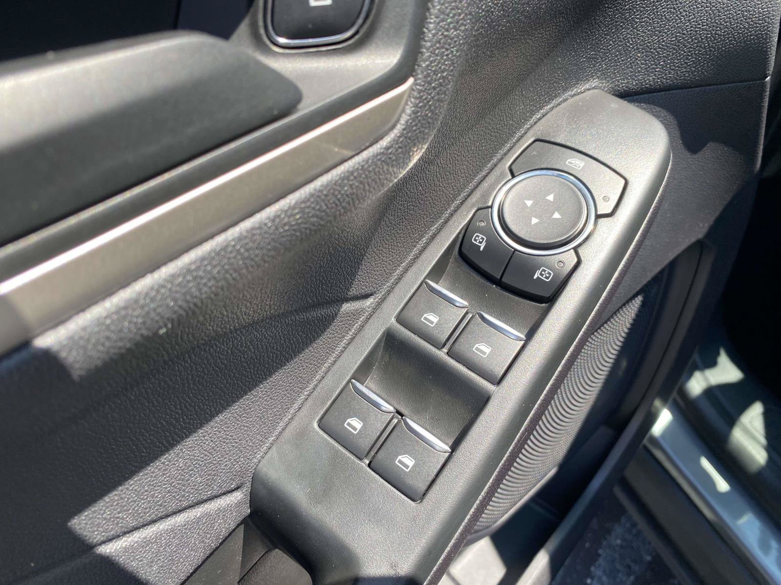 Certified 2022 Ford Escape S FWD image 18
