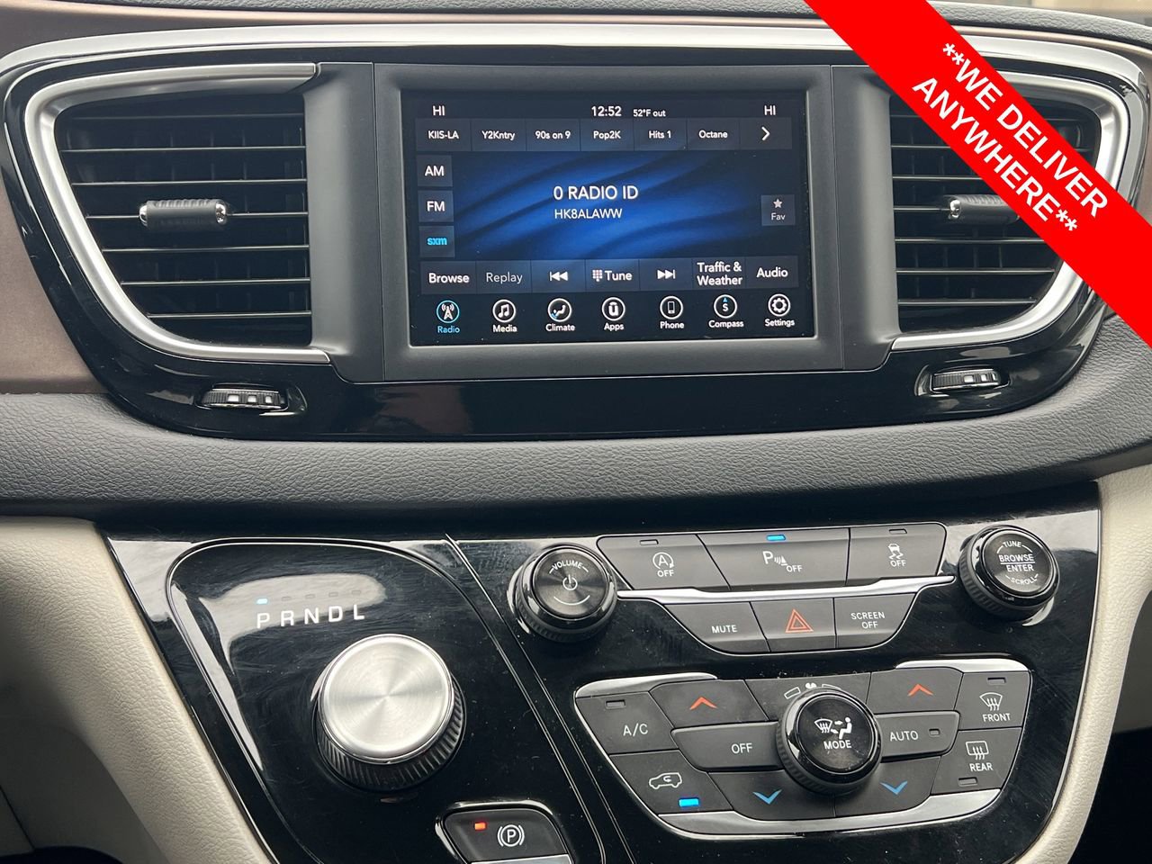 Used 2018 Chrysler Pacifica Touring Plus w/ Tire & Wheel Group image 4