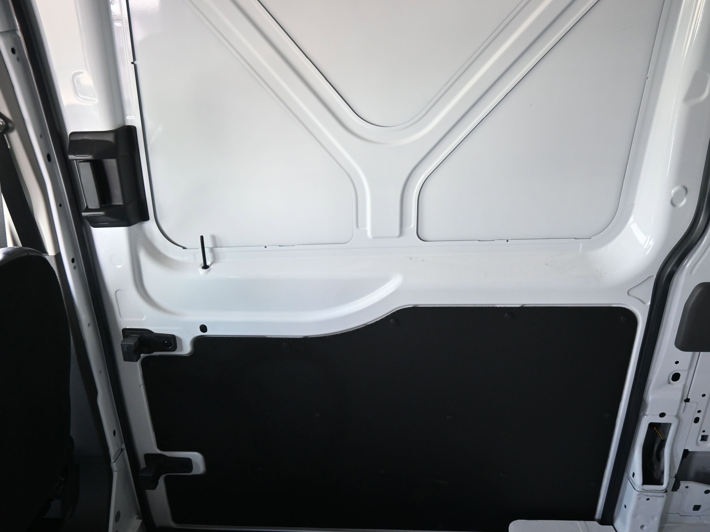 Used 2024 Ford Transit 150 148 Medium Roof image 22