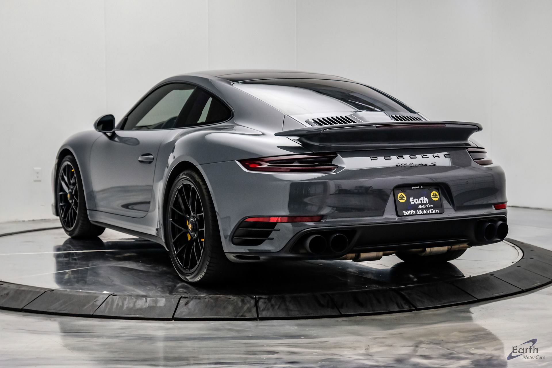Used 2017 Porsche 911 Turbo S AWD/4WD image 13