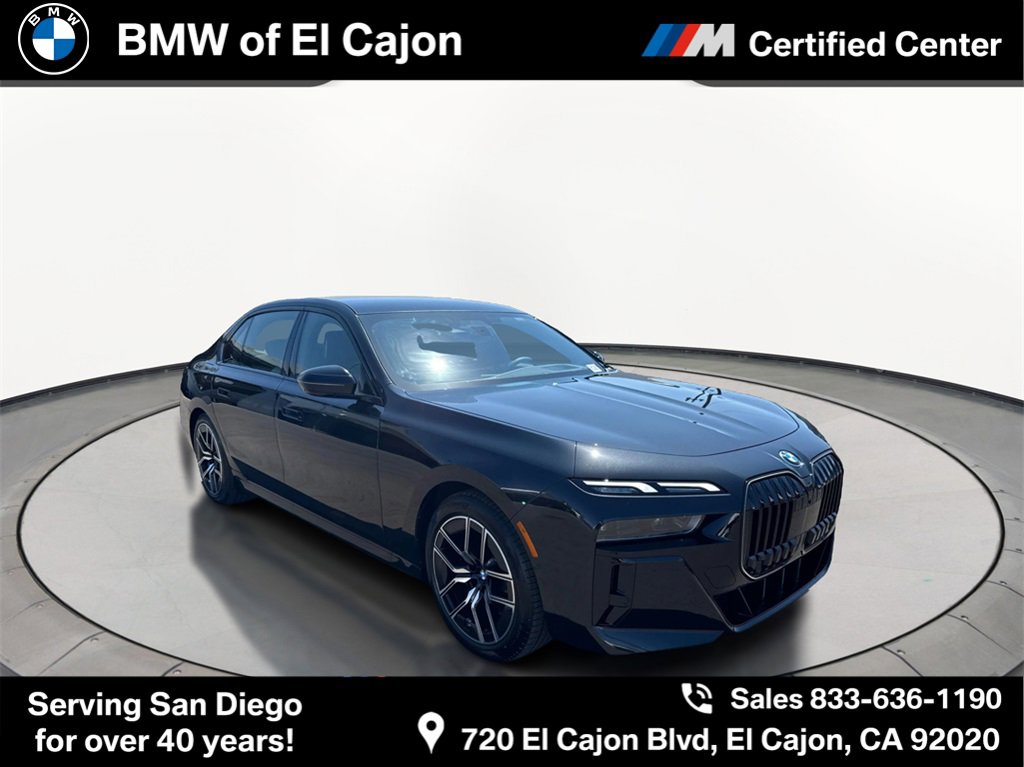 New 2026 BMW 750e xDrive