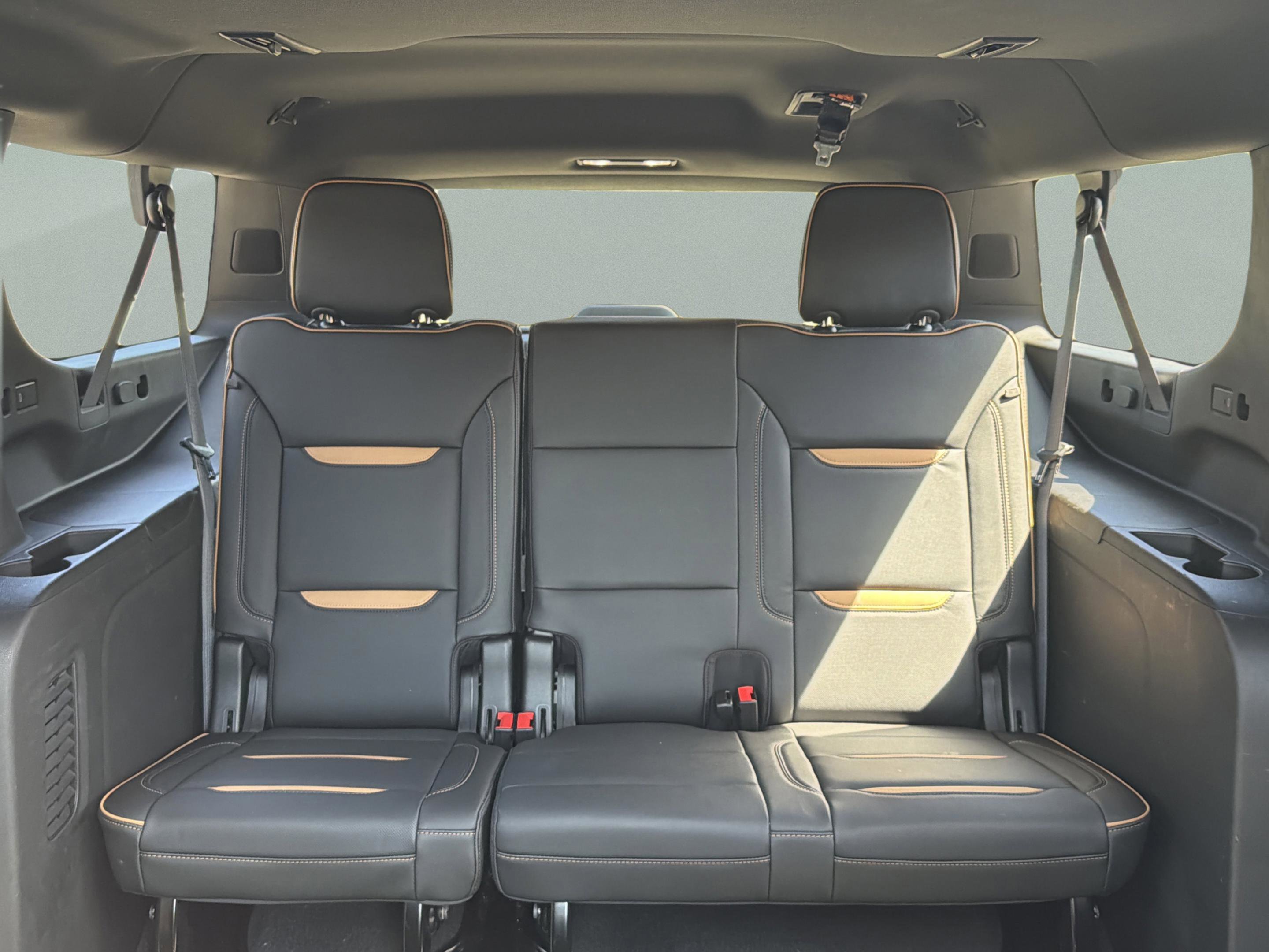 Used 2021 GMC Yukon XL AT4 w/ AT4 Premium Plus Package image 33