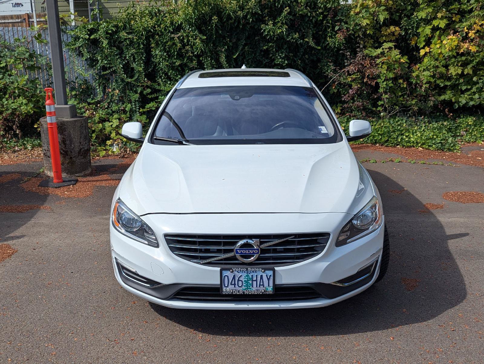 Used 2016 Volvo V60 T5 Premier FWD image 12