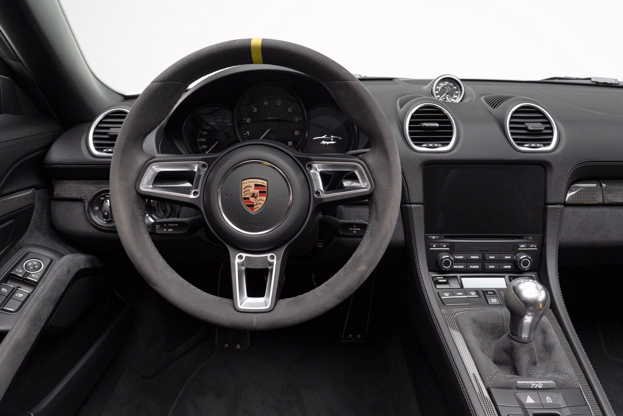 Used 2020 Porsche 718 Boxster Spyder RWD image 25
