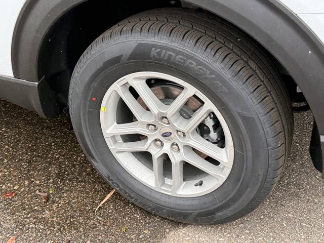 New 2026 Ford Explorer Active image 9