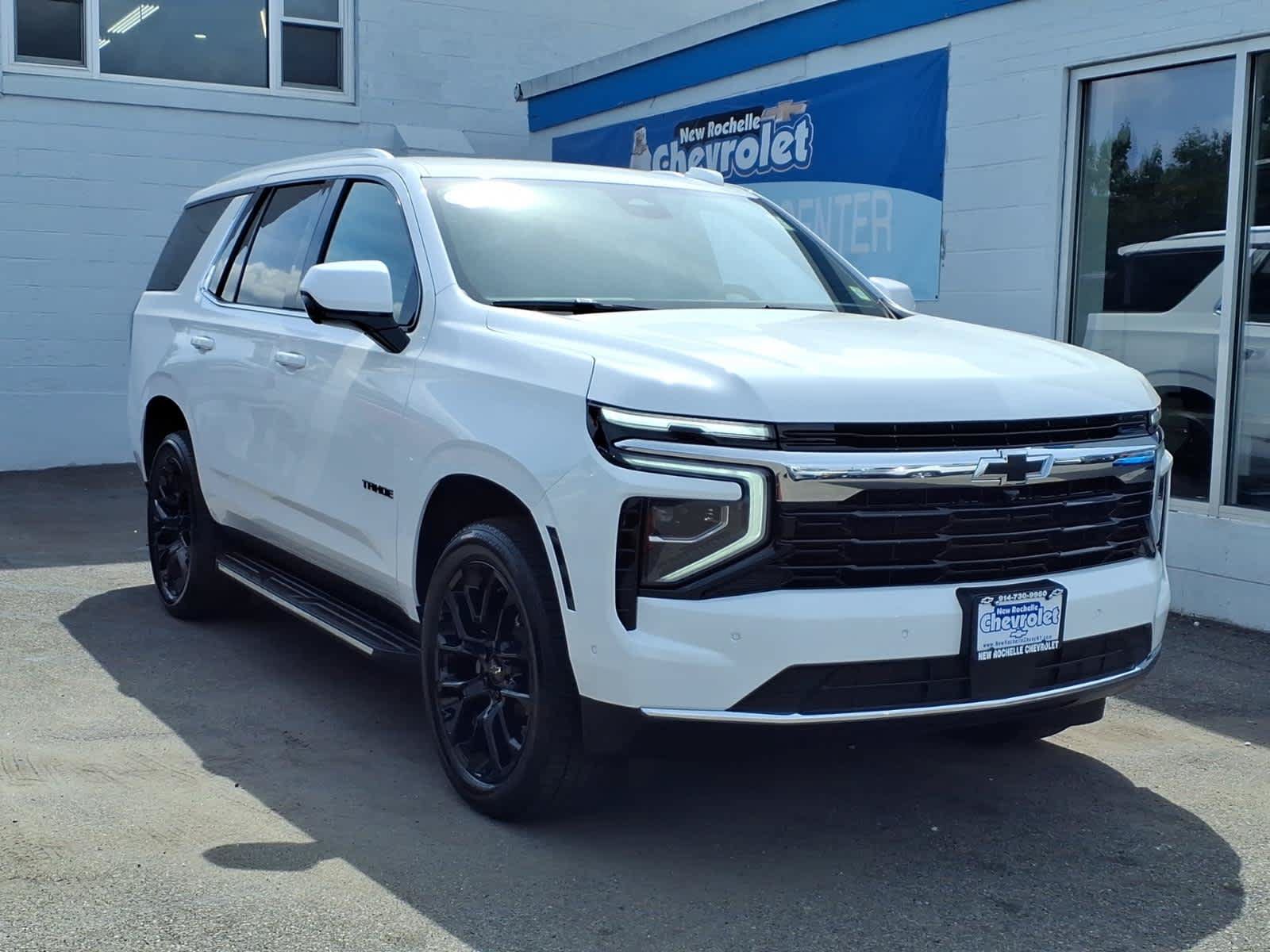 Certified 2025 Chevrolet Tahoe LS AWD/4WD image 1
