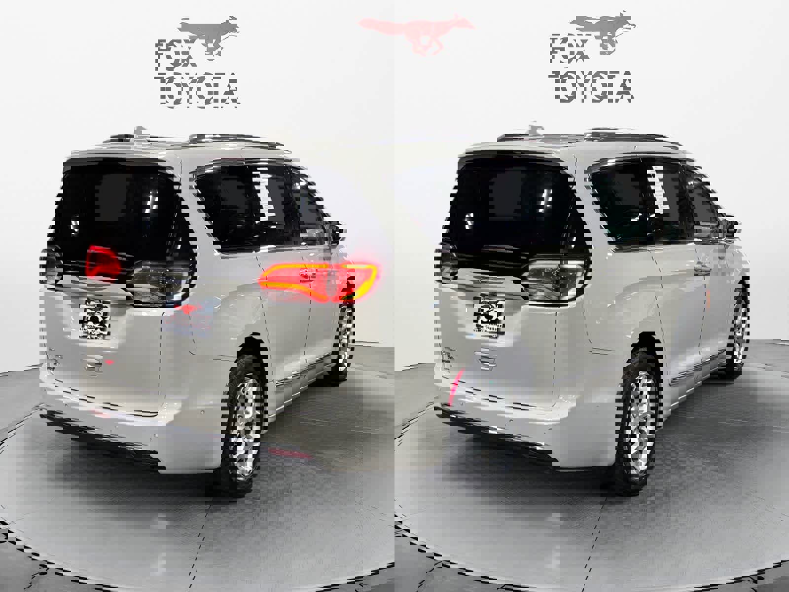 Used 2019 Chrysler Pacifica Touring-L Plus w/ Advanced Safetytec Group image 5